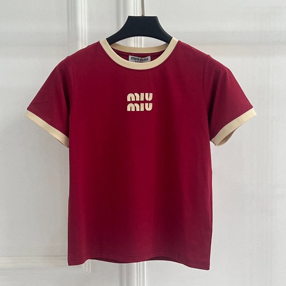 Women's Miu Miu Red Short-sleeved T-shirt L